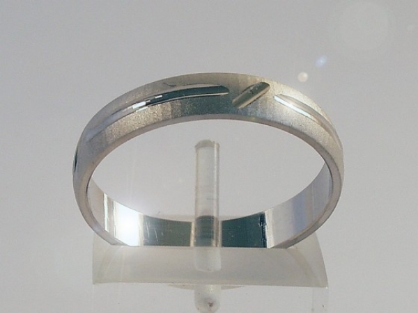 211/2045/40M Freundschaftsring