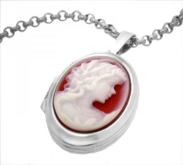 Medaillon mittel mit Achatgemme  Frau  8416